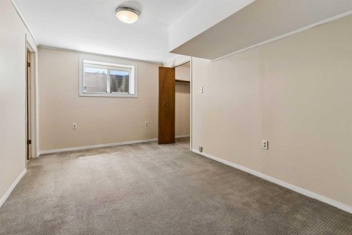 1306 87 Avenue Sw, Calgary, AB 