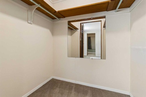1306 87 Avenue Sw, Calgary, AB 