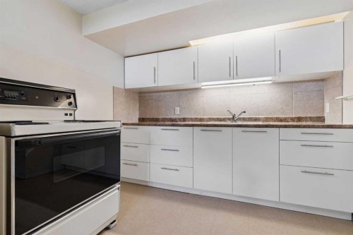 1306 87 Avenue Sw, Calgary, AB 