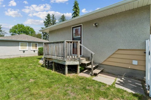 1306 87 Avenue Sw, Calgary, AB 