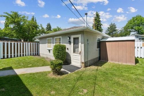 1306 87 Avenue Sw, Calgary, AB 