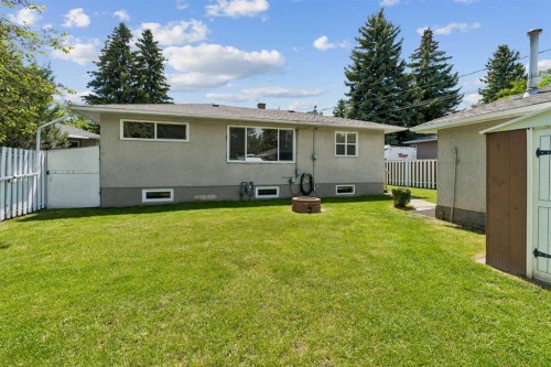 1306 87 Avenue Sw, Calgary, AB 