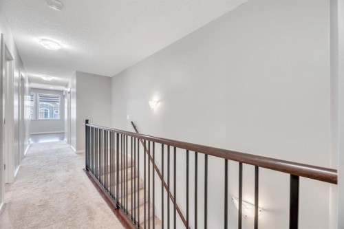 31 Mahogany Way Se, Calgary, AB 