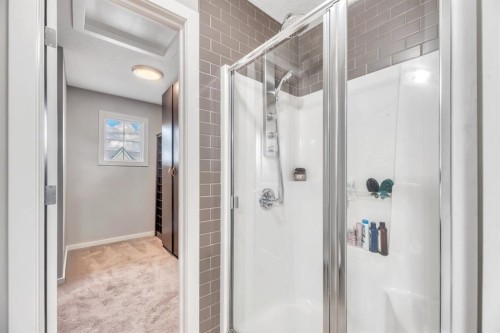 31 Mahogany Way Se, Calgary, AB 