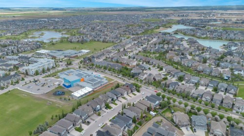 31 Mahogany Way Se, Calgary, AB 