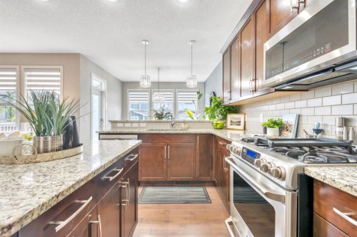 31 Mahogany Way Se, Calgary, AB 