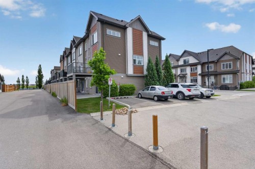 98 Copperstone Common Se, Calgary, AB 