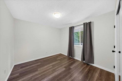 202-6148 Bowness Road Nw, Calgary, AB - Indoor Photo Showing Other Room