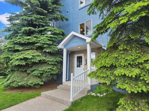 202-6148 Bowness Road Nw, Calgary, AB - Outdoor
