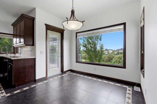236 Parkmere Court, Chestermere, AB 