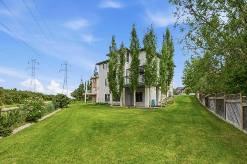 236 Parkmere Court, Chestermere, AB 