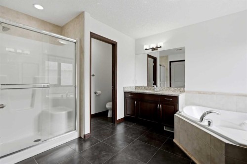 236 Parkmere Court, Chestermere, AB 