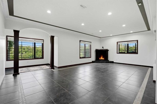 236 Parkmere Court, Chestermere, AB 