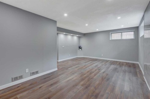 153 Chaparral Valley Mews Se, Calgary, AB 