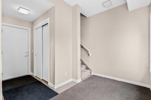 601-218 Sherwood Square Nw, Calgary, AB 