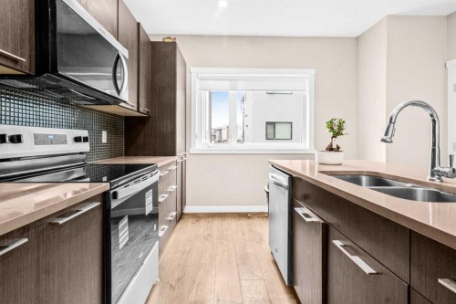 601-218 Sherwood Square Nw, Calgary, AB 