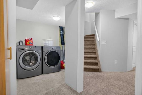 116 Panora Close Nw, Calgary, AB 