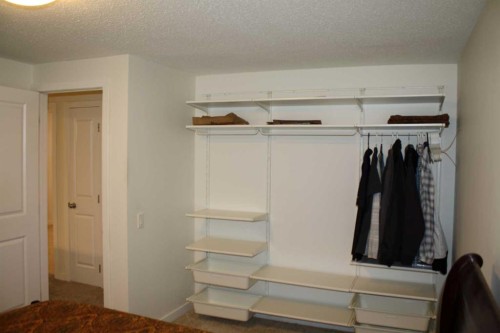 3052 32A Avenue Se, Calgary, AB 