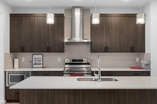 288 Lucas Boulevard Nw, Calgary, AB 