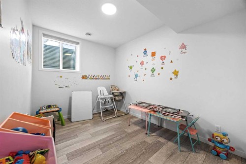 288 Lucas Boulevard Nw, Calgary, AB 