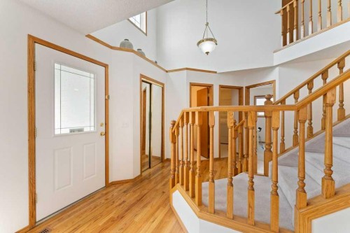 62 Edgebrook Heights Nw, Calgary, AB 