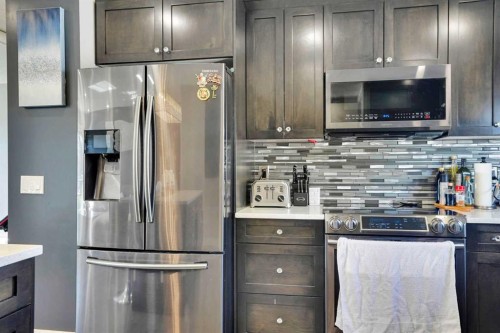 1527 Maitland Drive Ne, Calgary, AB 