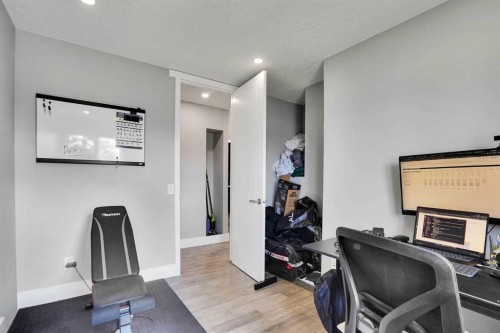 1527 Maitland Drive Ne, Calgary, AB 