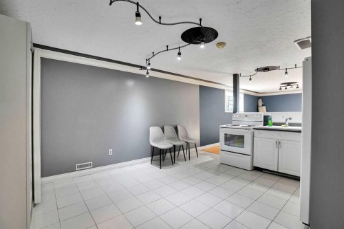 1527 Maitland Drive Ne, Calgary, AB 