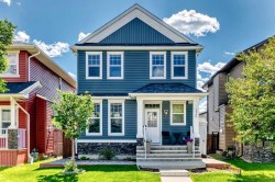 176 Evanspark Gardens  Calgary, AB T3P 0G7