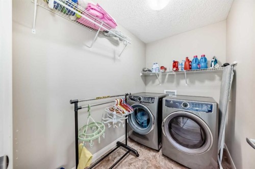 176 Evanspark Gardens, Calgary, AB 