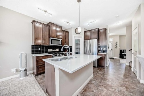 176 Evanspark Gardens, Calgary, AB 