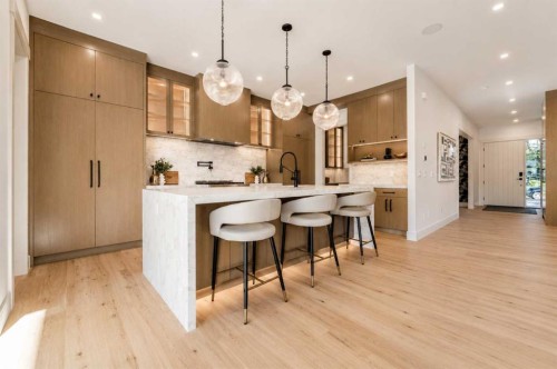 825 21 Avenue Nw, Calgary, AB 
