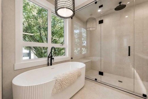 825 21 Avenue Nw, Calgary, AB 
