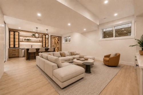 825 21 Avenue Nw, Calgary, AB 