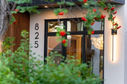 825 21 Avenue Nw, Calgary, AB 