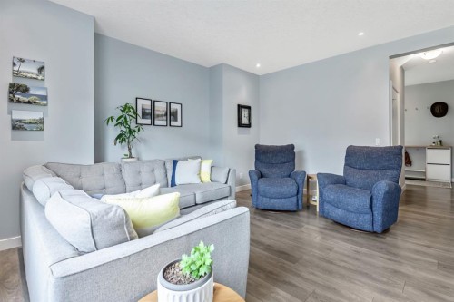 140 Wildrose Drive, Strathmore, AB 