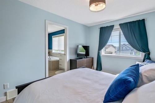 140 Wildrose Drive, Strathmore, AB 