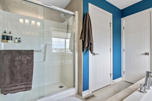 140 Wildrose Drive, Strathmore, AB 