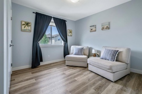 140 Wildrose Drive, Strathmore, AB 