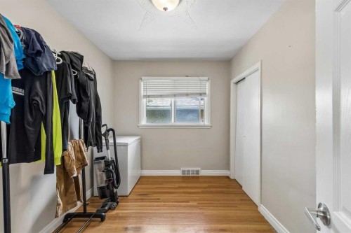1232 Danloe Street Ne, Calgary, AB 