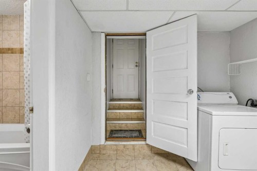 1232 Danloe Street Ne, Calgary, AB 