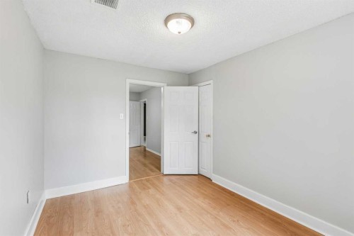 1232 Danloe Street Ne, Calgary, AB 