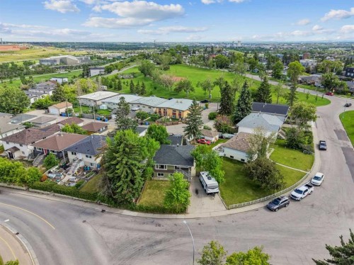 1232 Danloe Street Ne, Calgary, AB 