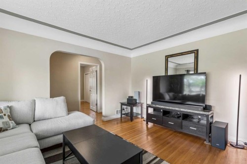 1232 Danloe Street Ne, Calgary, AB 