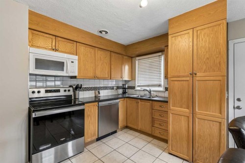 1232 Danloe Street Ne, Calgary, AB 