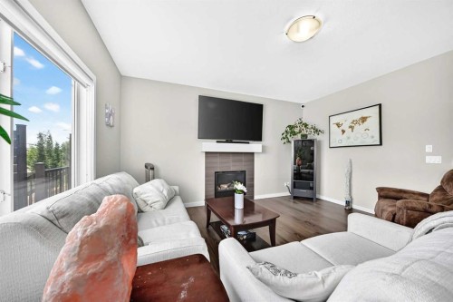 125 Bayside Loop Sw, Airdrie, AB 