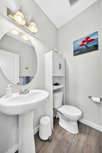 125 Bayside Loop Sw, Airdrie, AB 