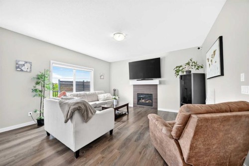 125 Bayside Loop Sw, Airdrie, AB 
