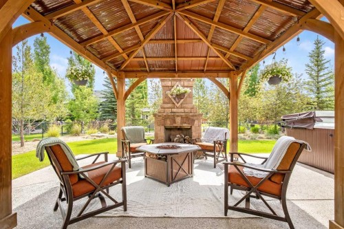 150 Cimarron Drive, Okotoks, AB 