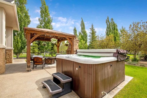 150 Cimarron Drive, Okotoks, AB 